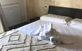 HOLABologna B&B